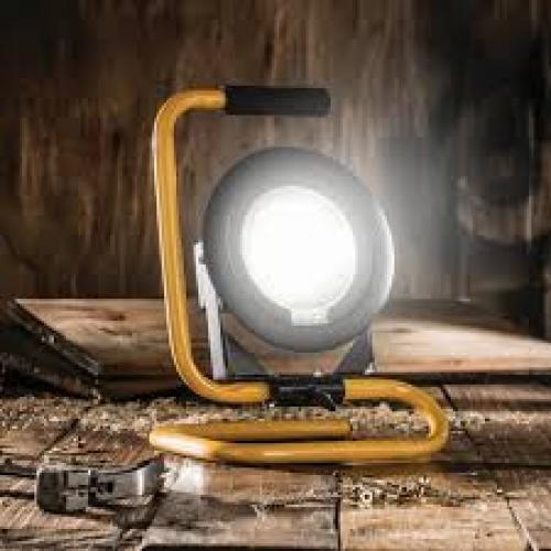 DEFENDER DF1200 110V LED FLOOR LIGHT 20W