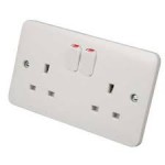 SCHNEIDER LISSE GGBL3020D 13A 2G DP SWITCHED SOCKET