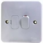SCHNEIDER LISSE GGBL5011 13A DP SWITCHED SPUR FLEX OUT